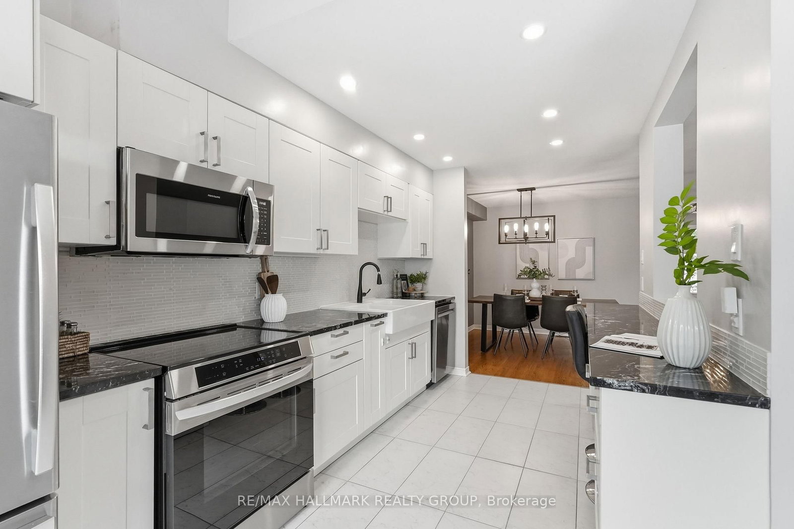107 Bishops Mills Way • Ottawa, ON photo 11
