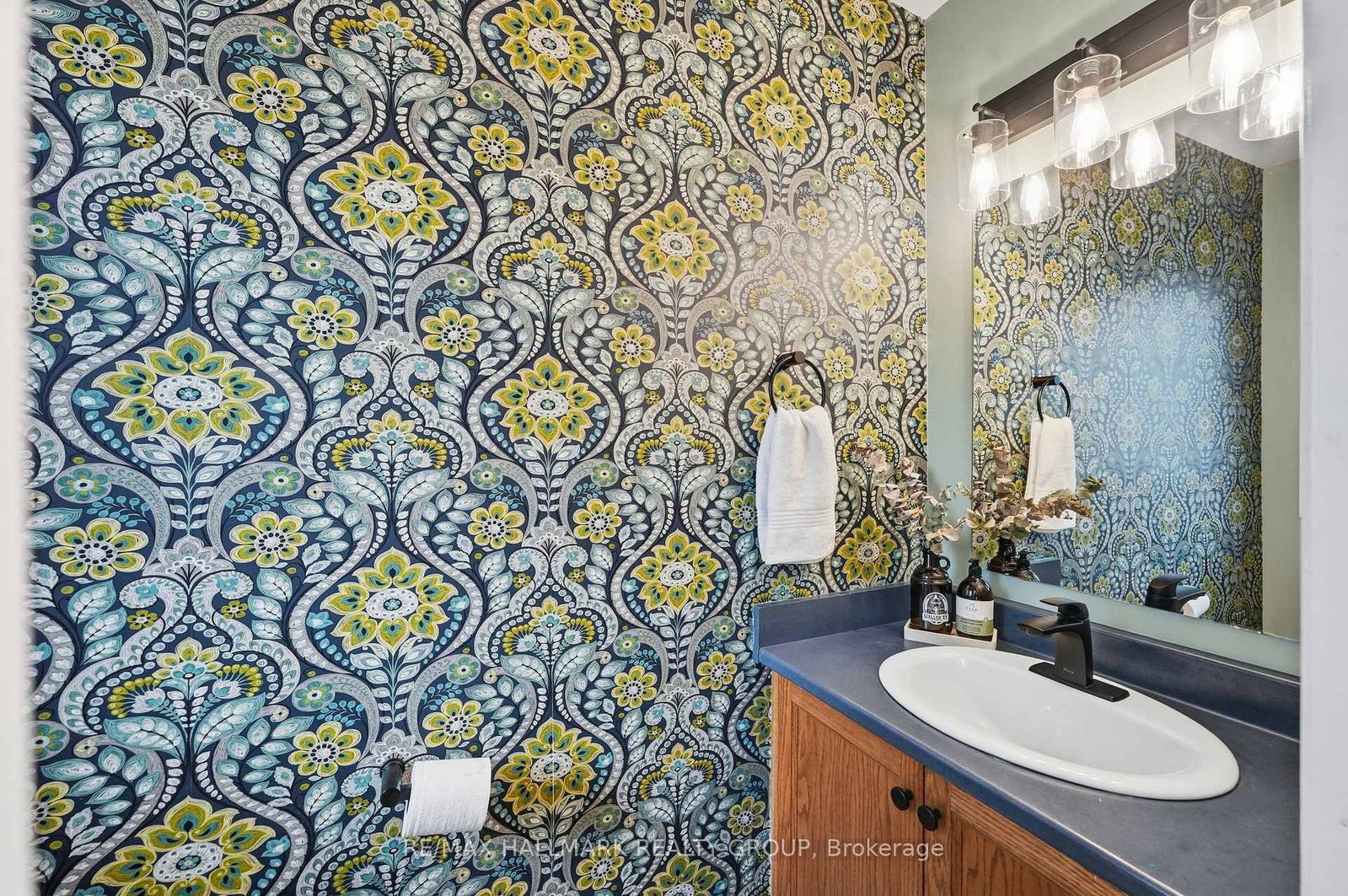 107 Bishops Mills Way • Ottawa, ON photo 14