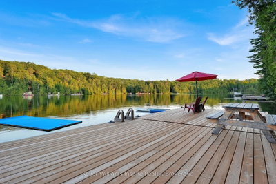 77 KINGFISHER Lane • Bancroft, ON photo 8