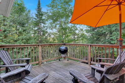 77 KINGFISHER Lane • Bancroft, ON photo 9