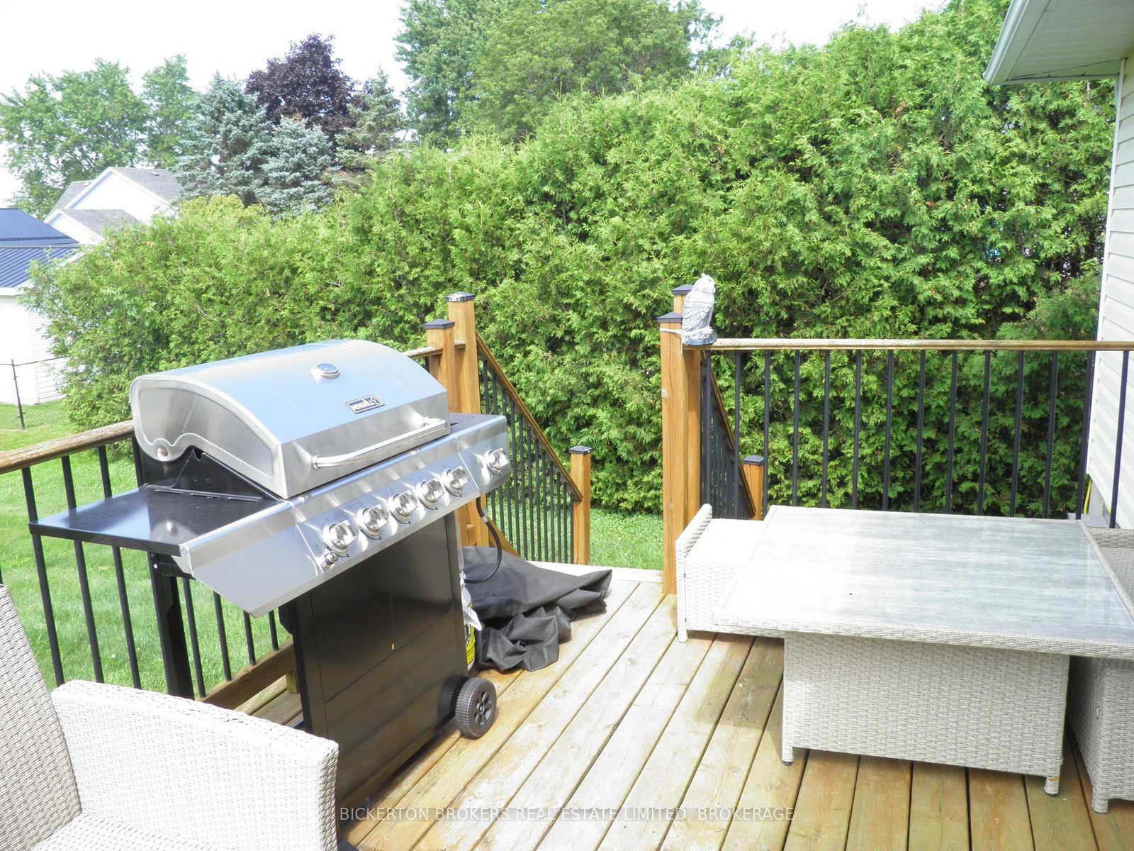 21 Frederick St Street • Lansdowne Village, ON photo 38