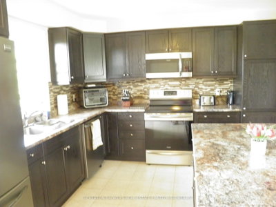 21 Frederick St Street • Lansdowne Village, ON photo 8