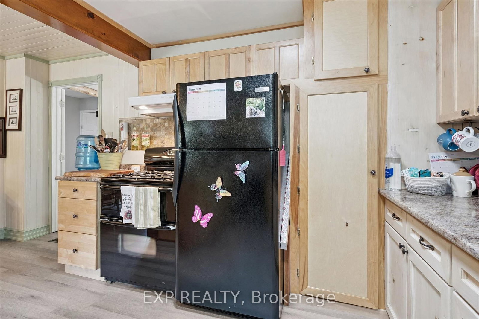 23 EWING Street • Bracebridge, ON photo 8