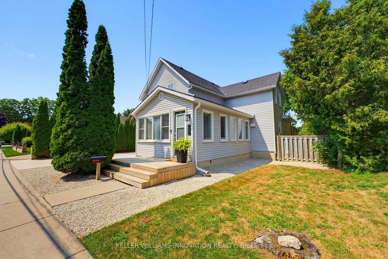 535 Argyle Avenue N • North Perth, ON photo 10