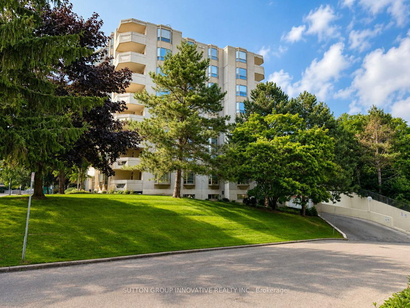 507 - 8 Village Green Boulevard