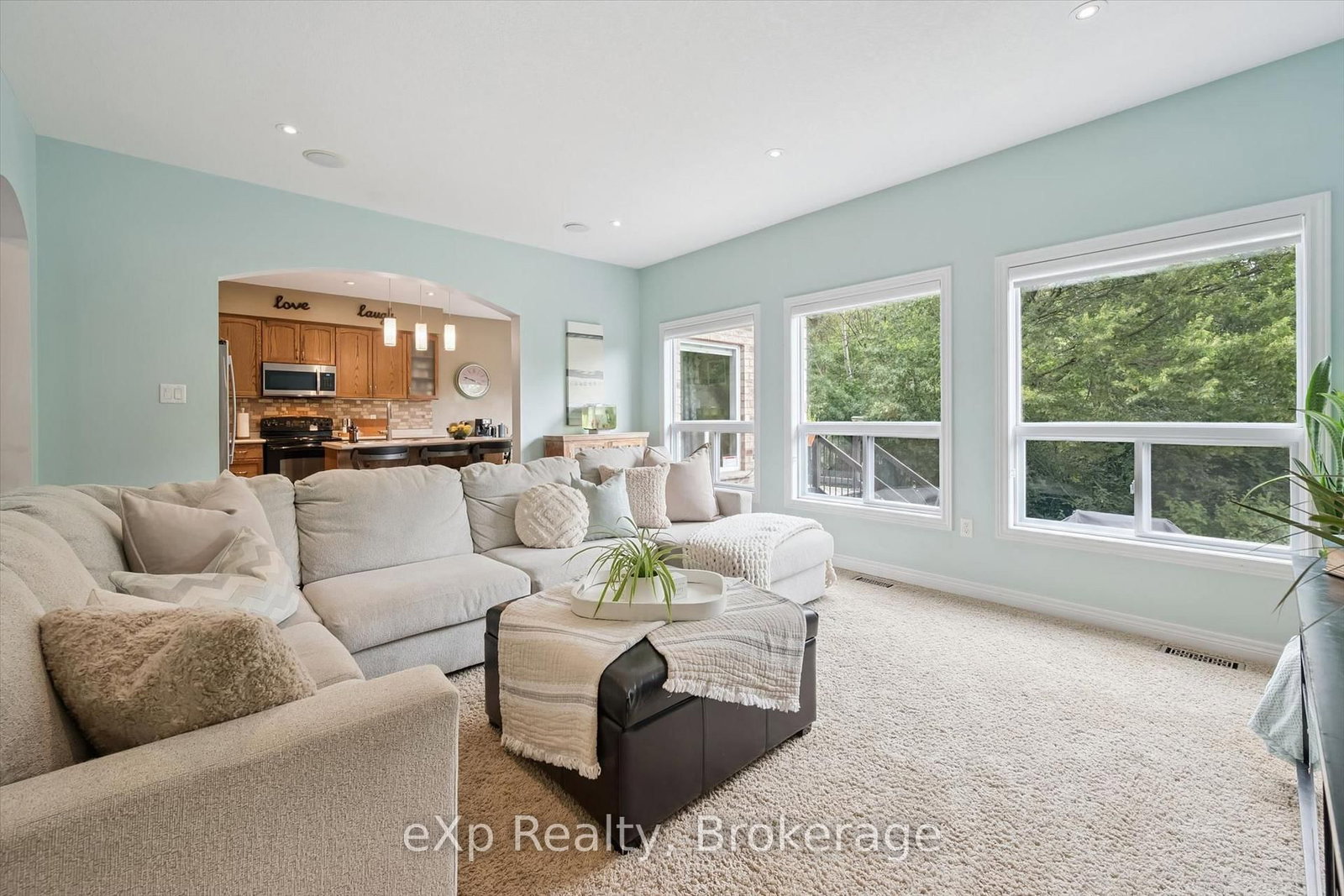 41 Westra Drive • Guelph, ON photo 13