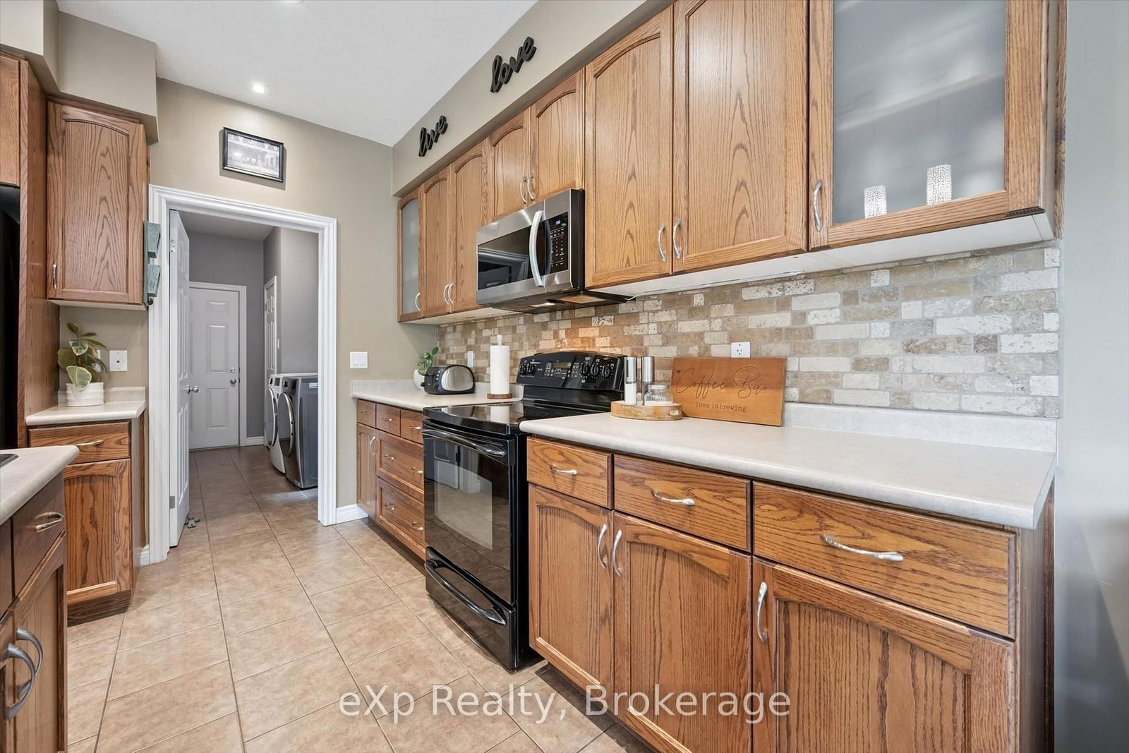 41 Westra Drive • Guelph, ON photo 16