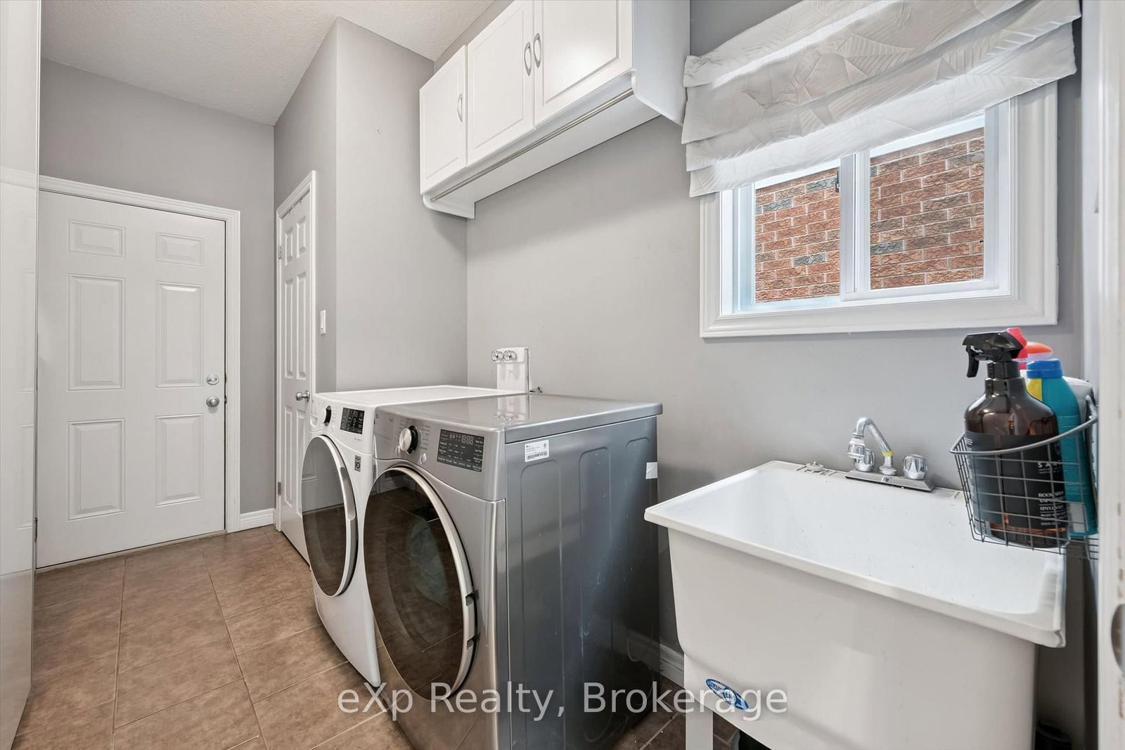 41 Westra Drive • Guelph, ON photo 20