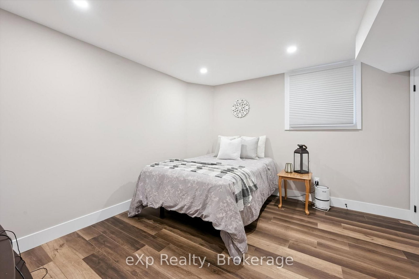 41 Westra Drive • Guelph, ON photo 36