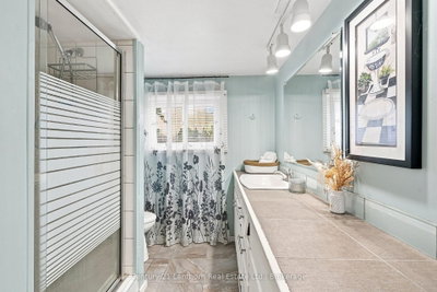 1083 County Road 5 • Prince Edward County, ON photo 9