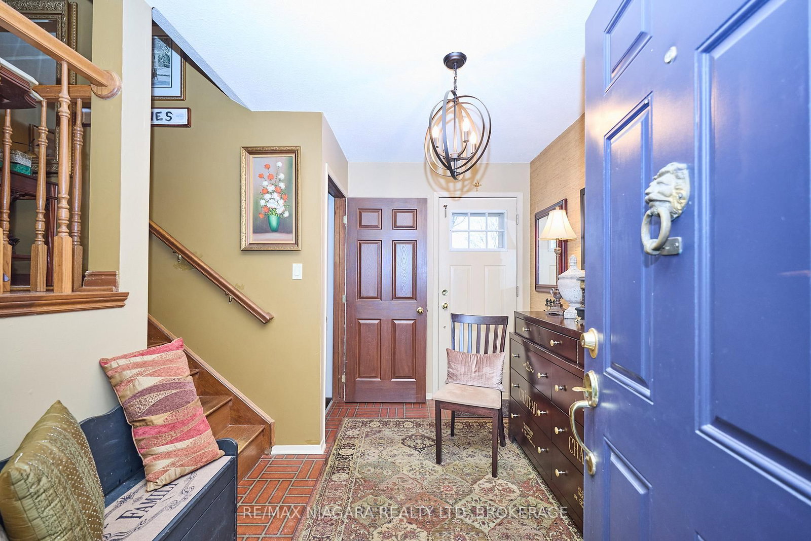 698 Buffalo Road • Fort Erie, ON photo 5
