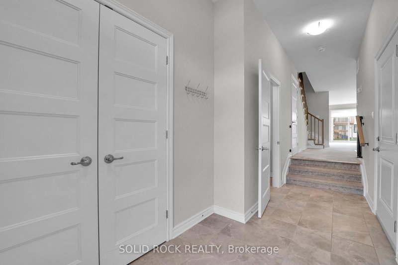 54 Griffith Way