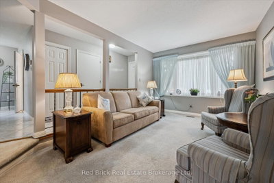 2 Woodborough Road • Guelph, ON photo 8