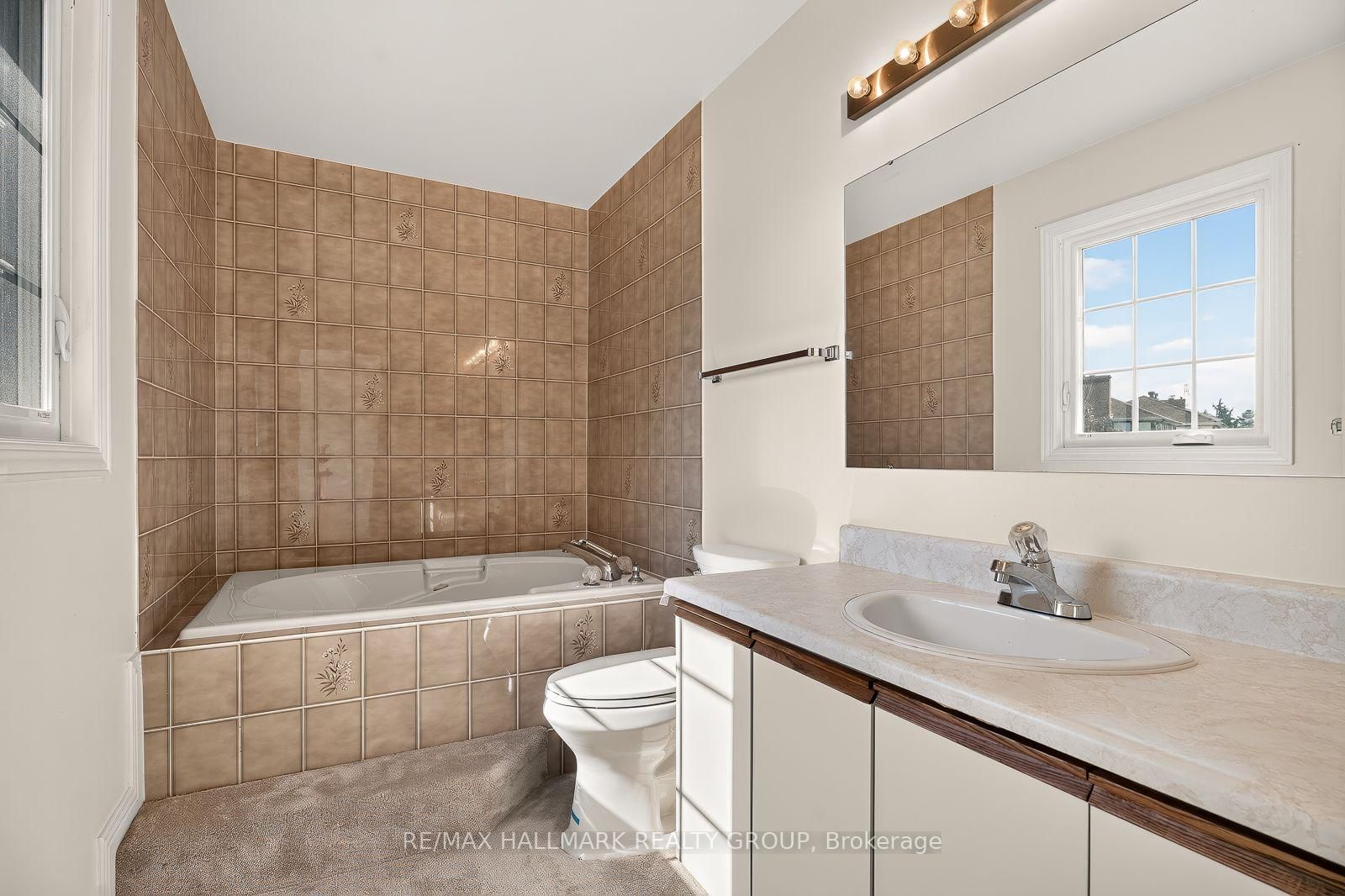 38 Bateman Drive • Ottawa, ON photo 26