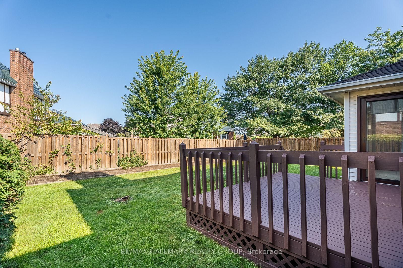 38 Bateman Drive • Ottawa, ON photo 36