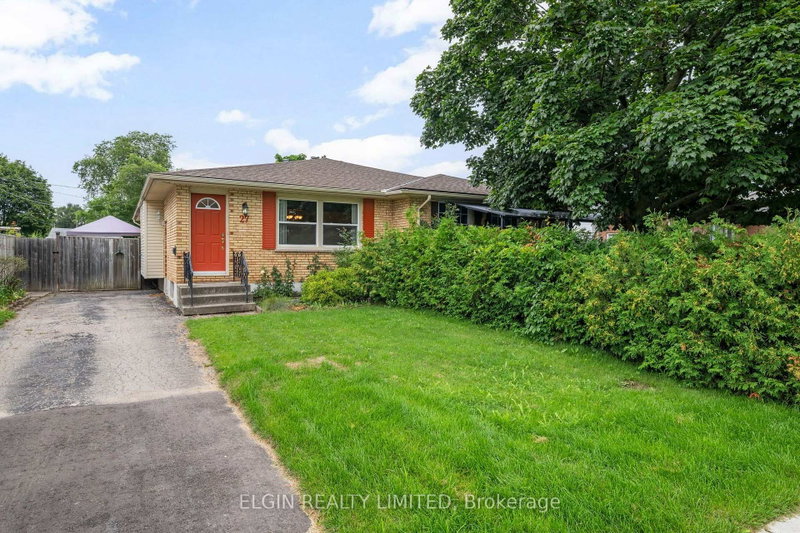 27 Vanier Place