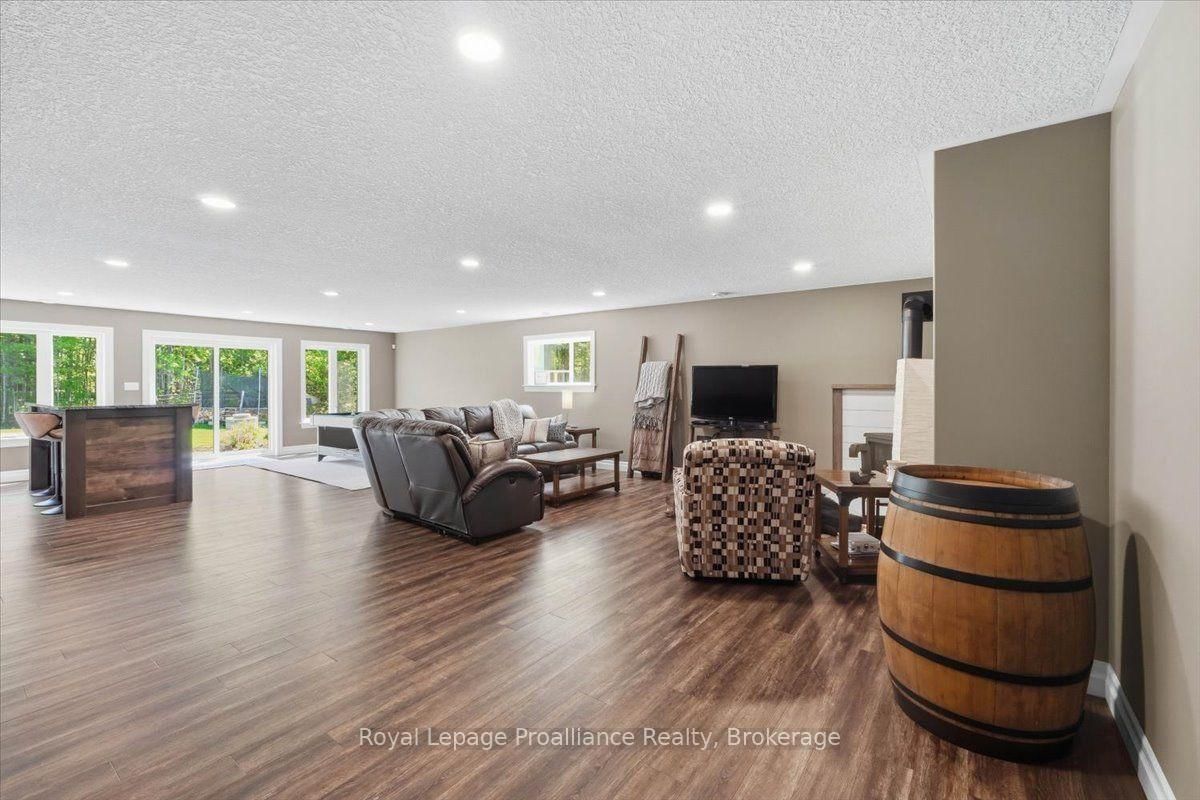 63 Hiddenvalley Drive • Belleville, ON photo 34