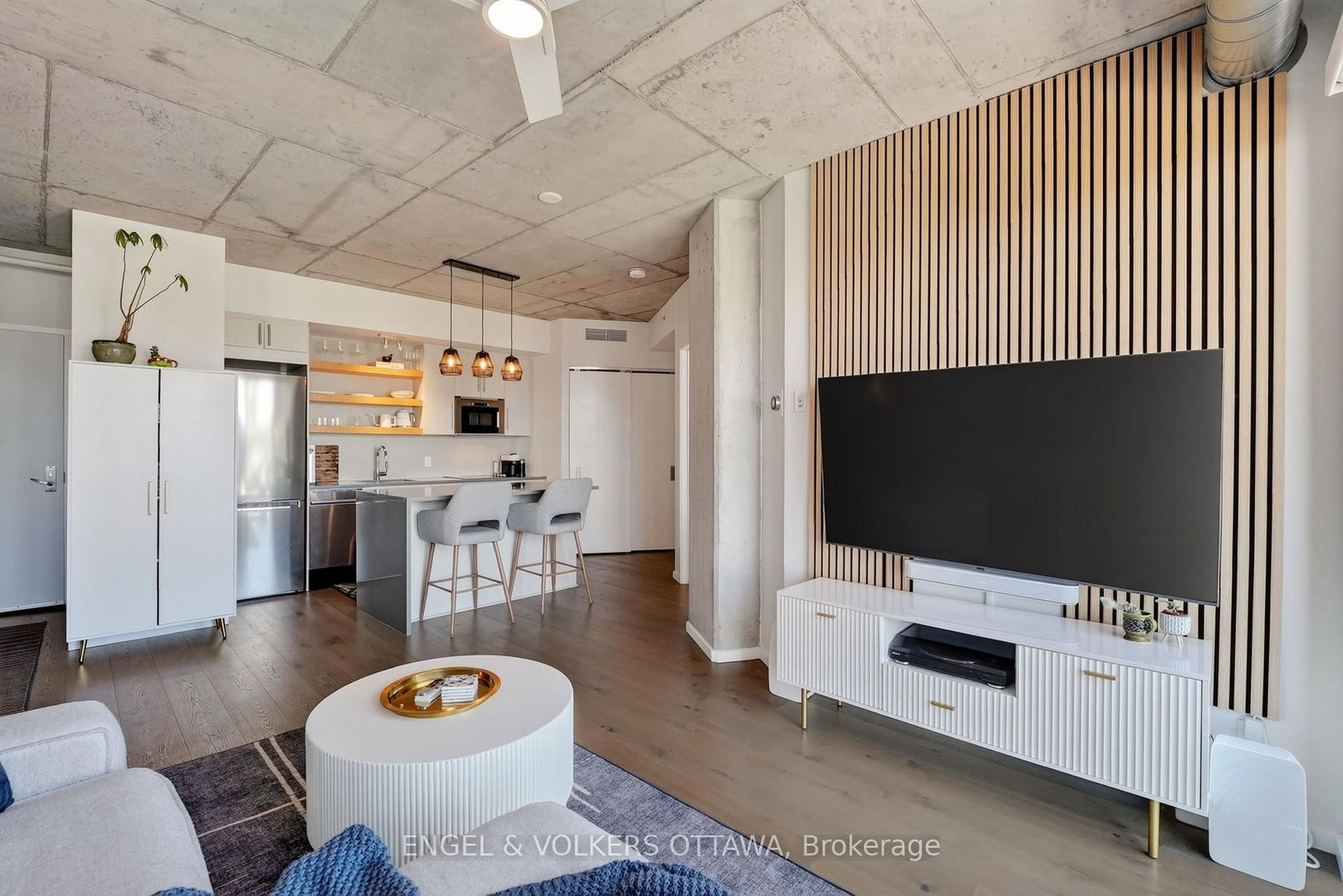 1000 Wellington Street W • #403 • Ottawa, ON photo 6
