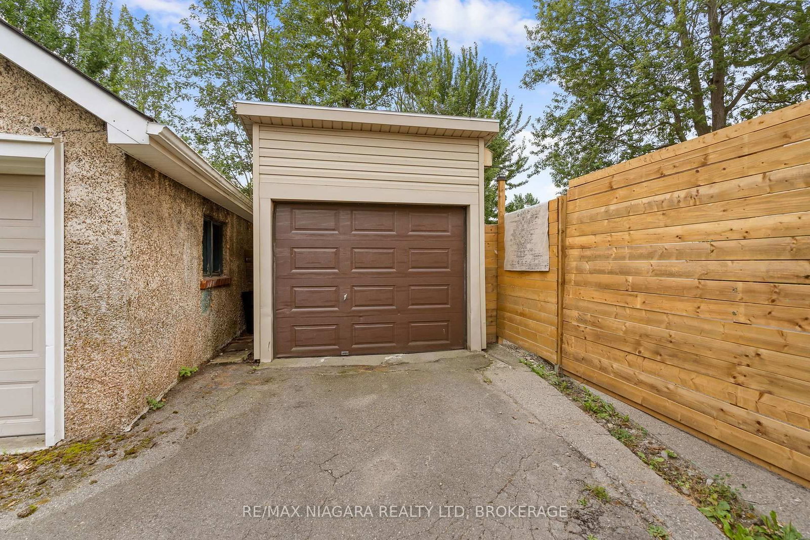 214 Kent Street • Port Colborne, ON photo 28