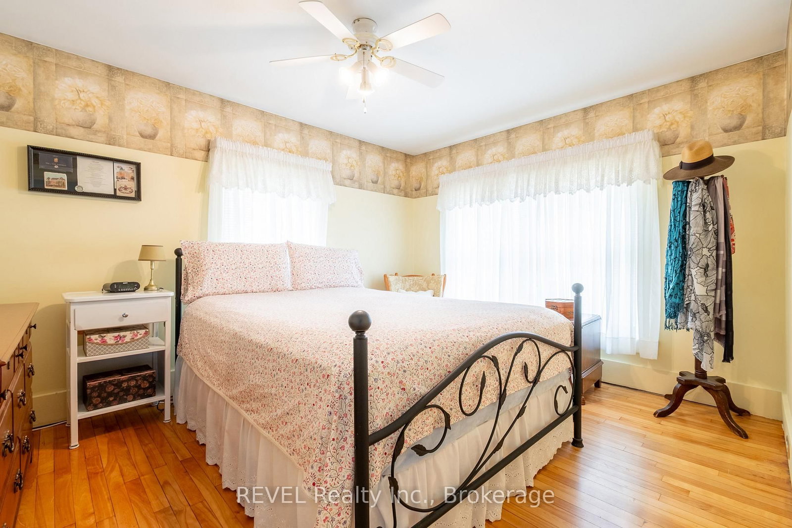 298 Stanley Street • Port Colborne, ON photo 20