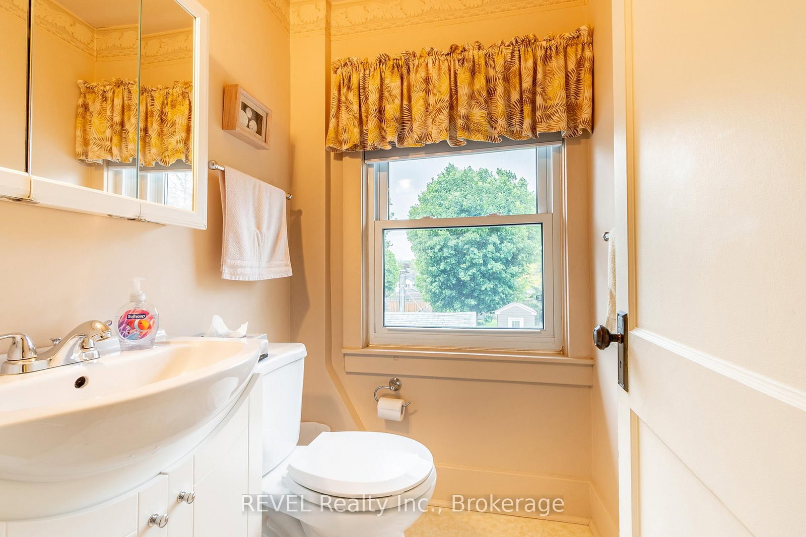 298 Stanley Street • Port Colborne, ON photo 24