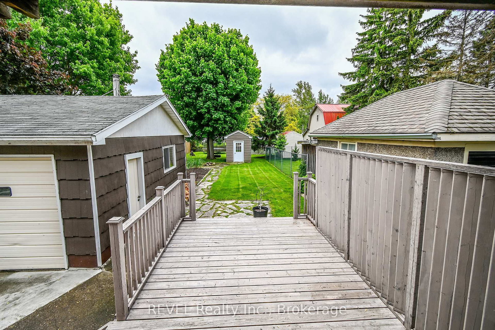 298 Stanley Street • Port Colborne, ON photo 32
