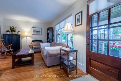 298 Stanley Street • Port Colborne, ON photo 8