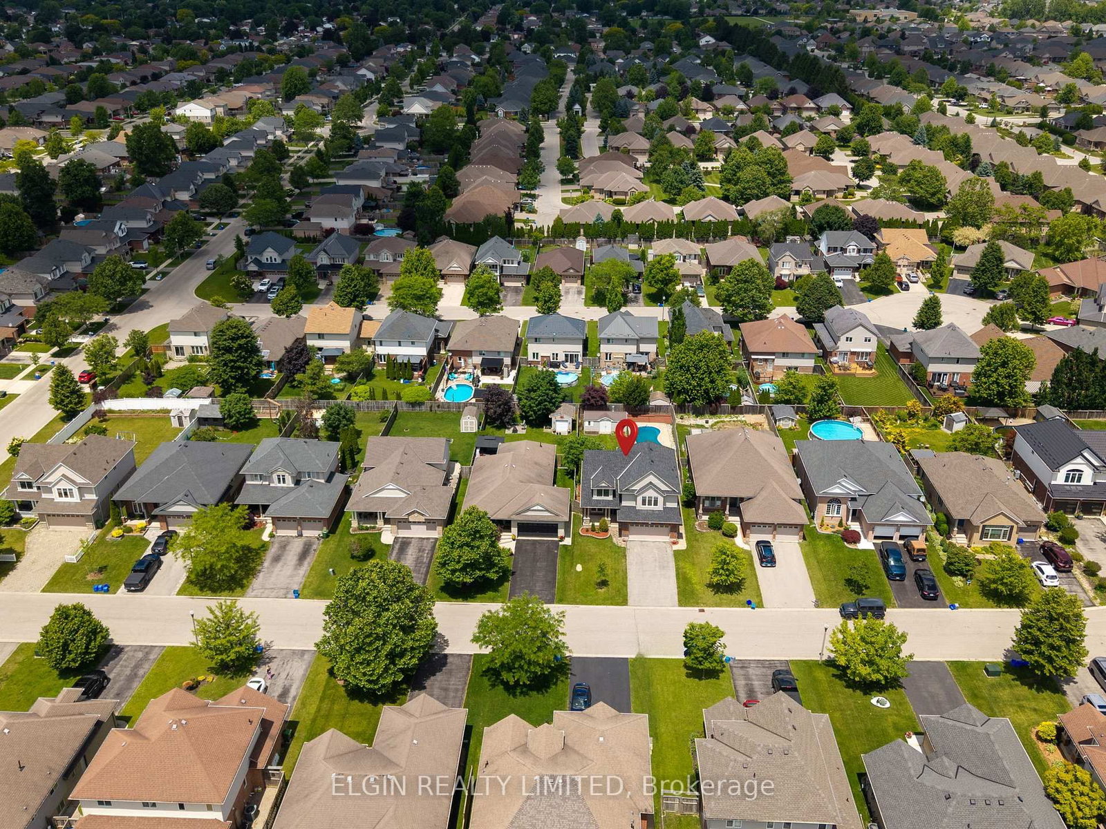 11 Kensington Court • St. Thomas, ON photo 39