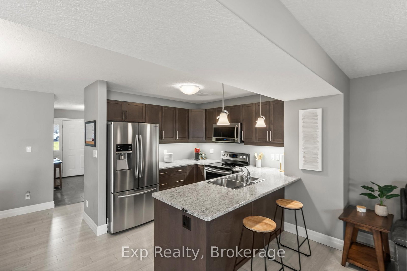 54 Cortland Crescent • Quinte West, ON photo 8