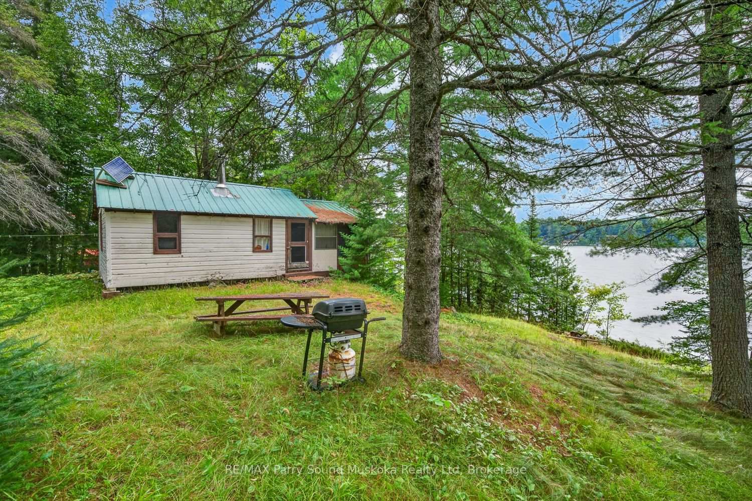 418 Whitestone Lk Road • Whitestone, ON photo 4