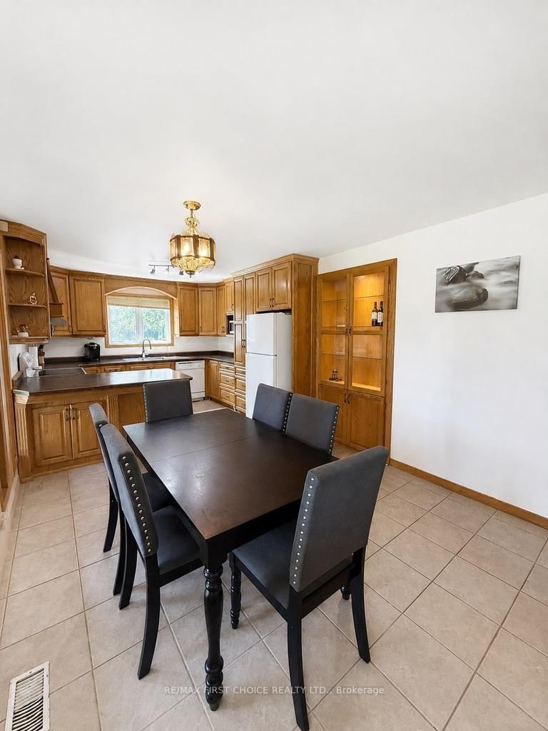 109-111 Hillcrest Road • Greenstone, ON photo 6