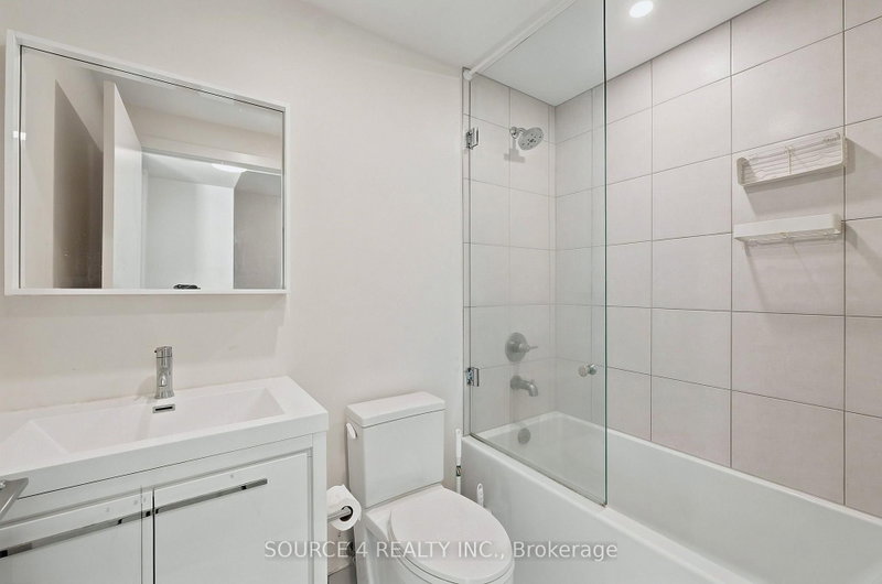 815 - 212 King William Street
