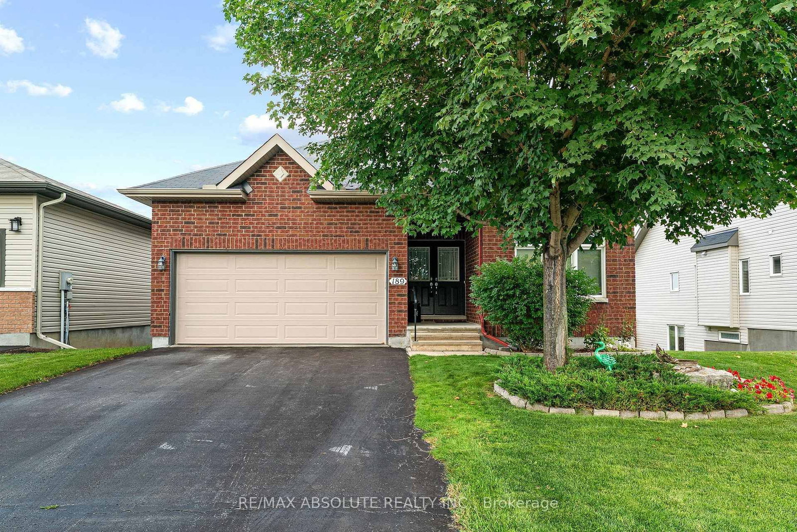189 Edey Street • Arnprior, ON photo 1