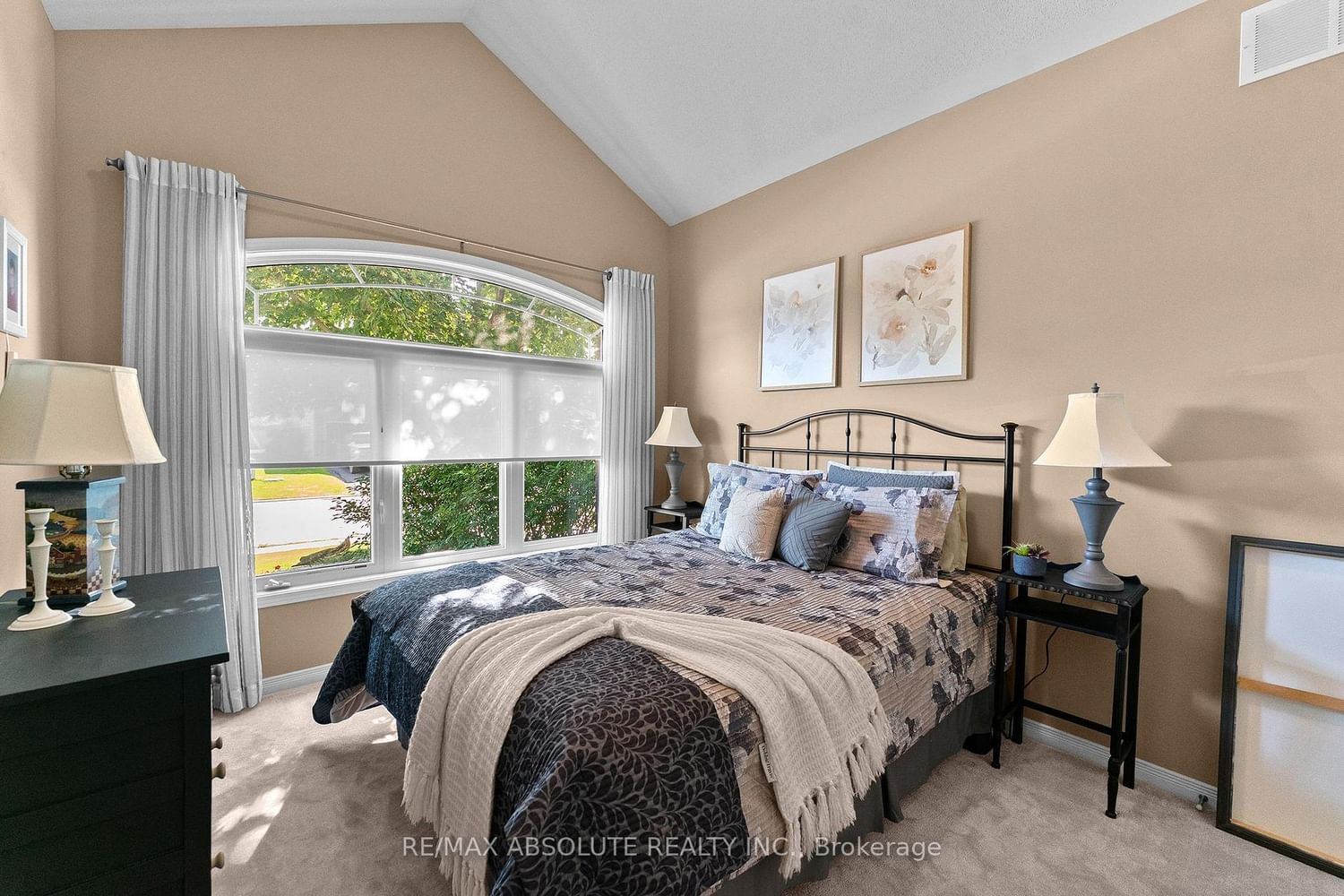 189 Edey Street • Arnprior, ON photo 24
