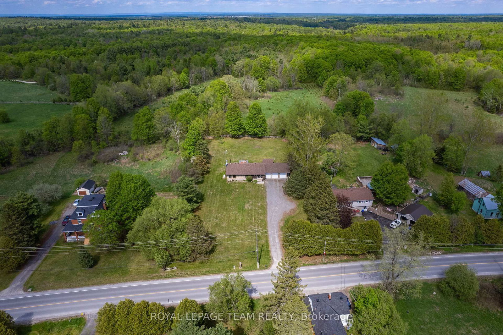 2754 Tatlock Road • Clayton, ON photo 33