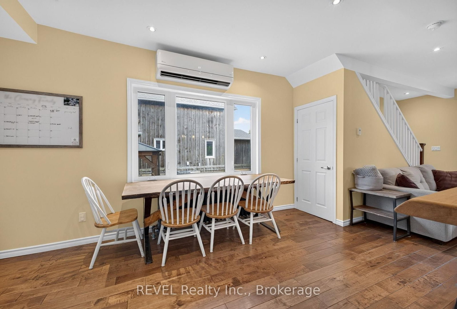 312 Phipps Street • Fort Erie, ON photo 11