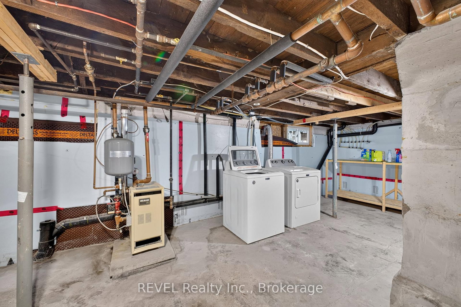 312 Phipps Street • Fort Erie, ON photo 22