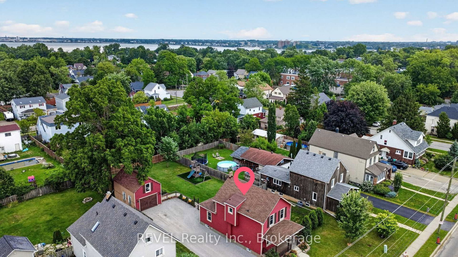 312 Phipps Street • Fort Erie, ON photo 32
