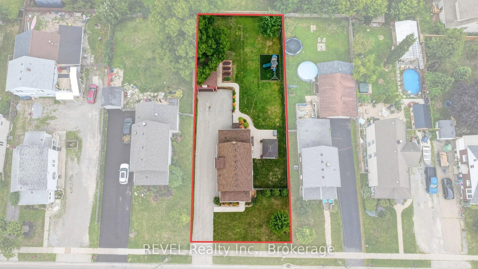 312 Phipps Street • Fort Erie, ON photo 6