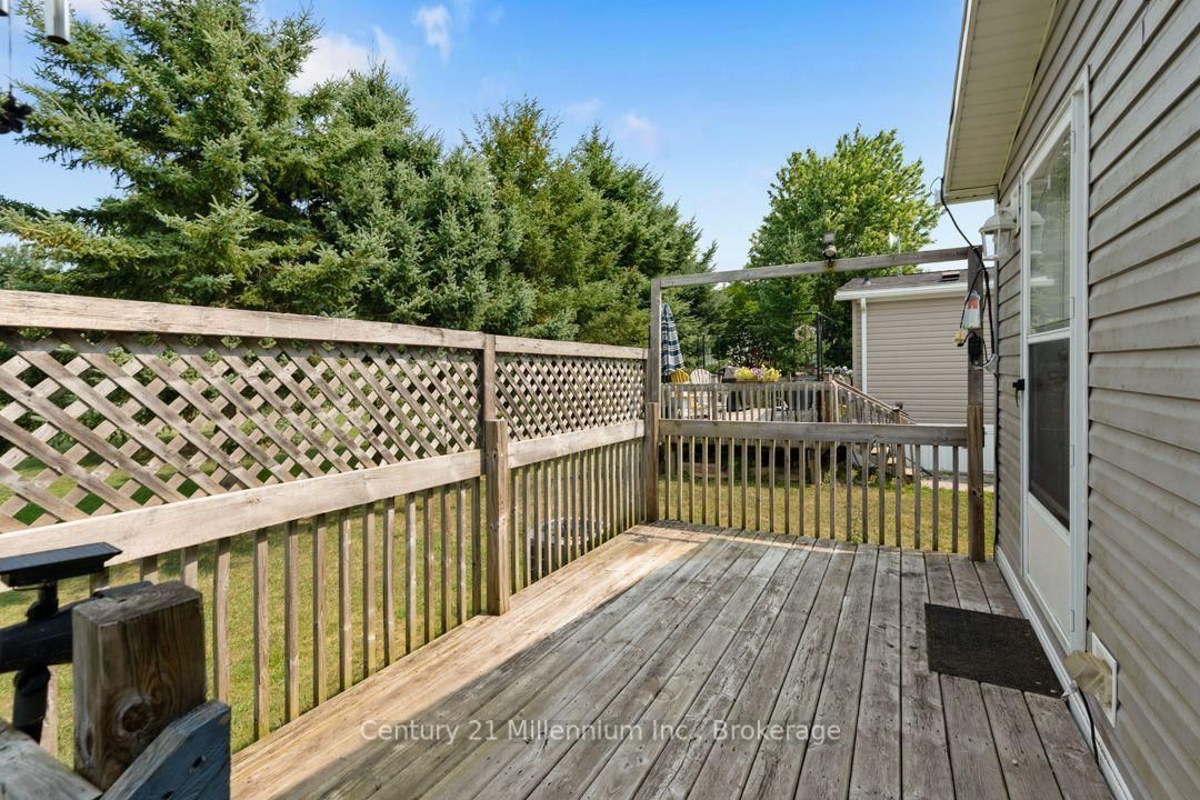 110 Rosewood Drive • Georgian Bluffs, ON photo 6
