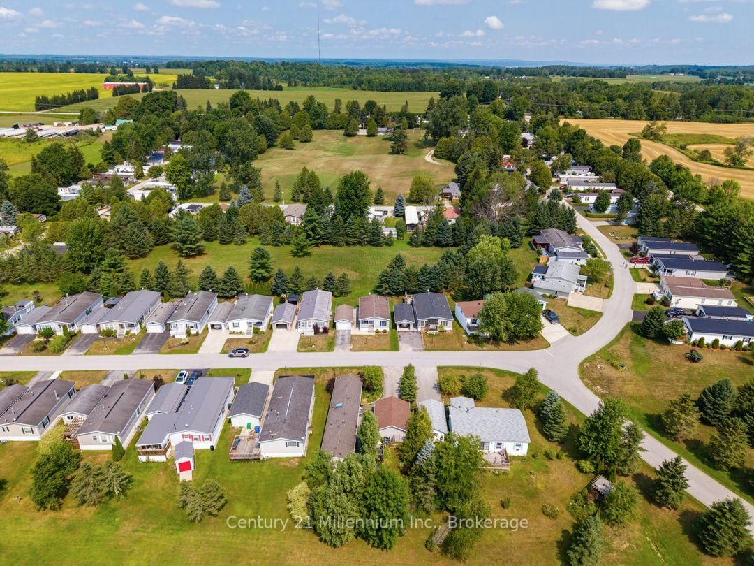 110 Rosewood Drive • Georgian Bluffs, ON photo 8