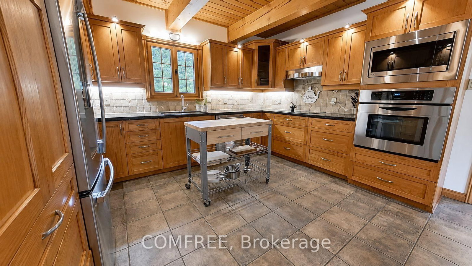 7925 Resolute Way • Metcalfe, ON photo 12
