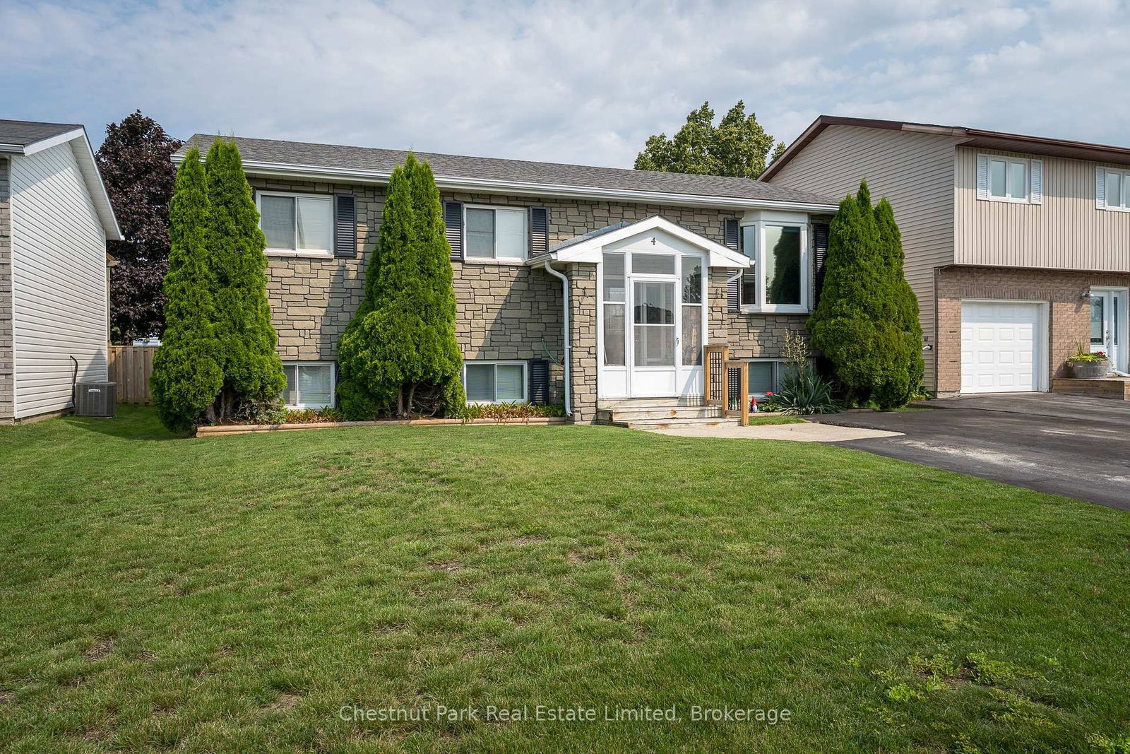 4 First Avenue • Prince Edward County, ON photo 2