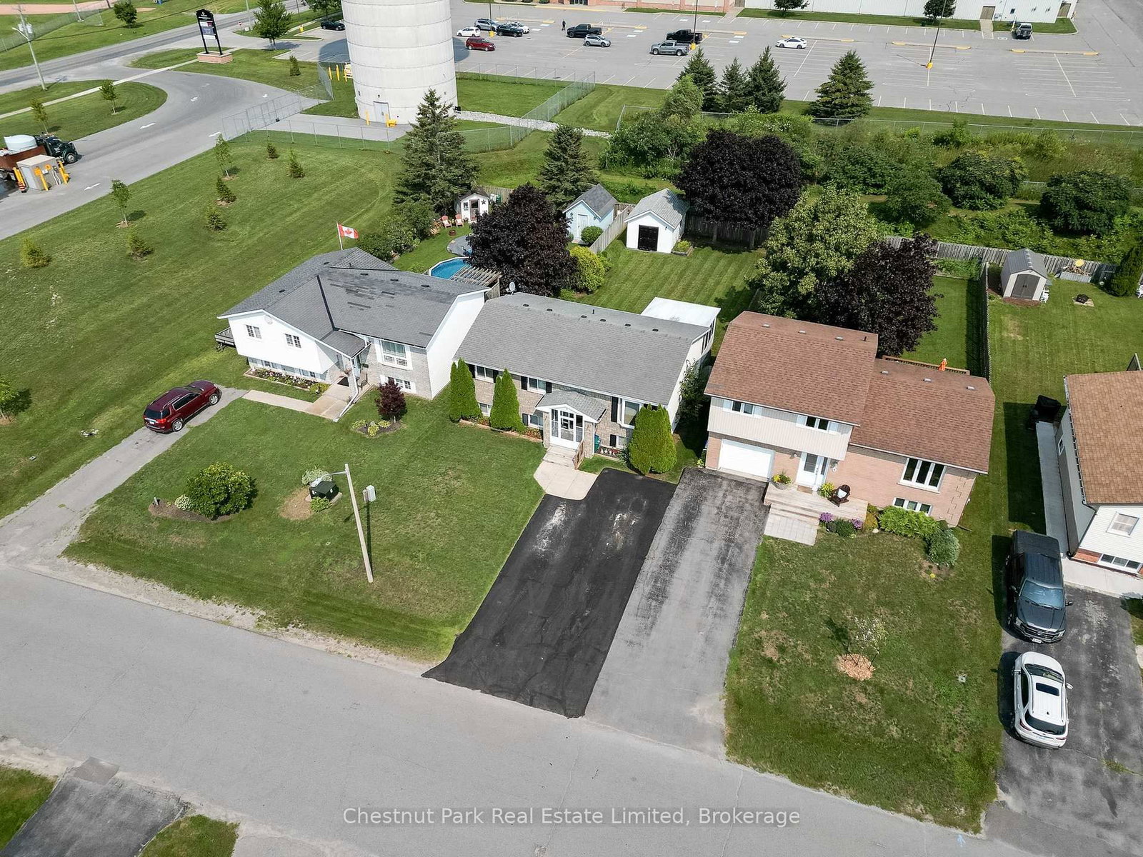 4 First Avenue • Prince Edward County, ON photo 38