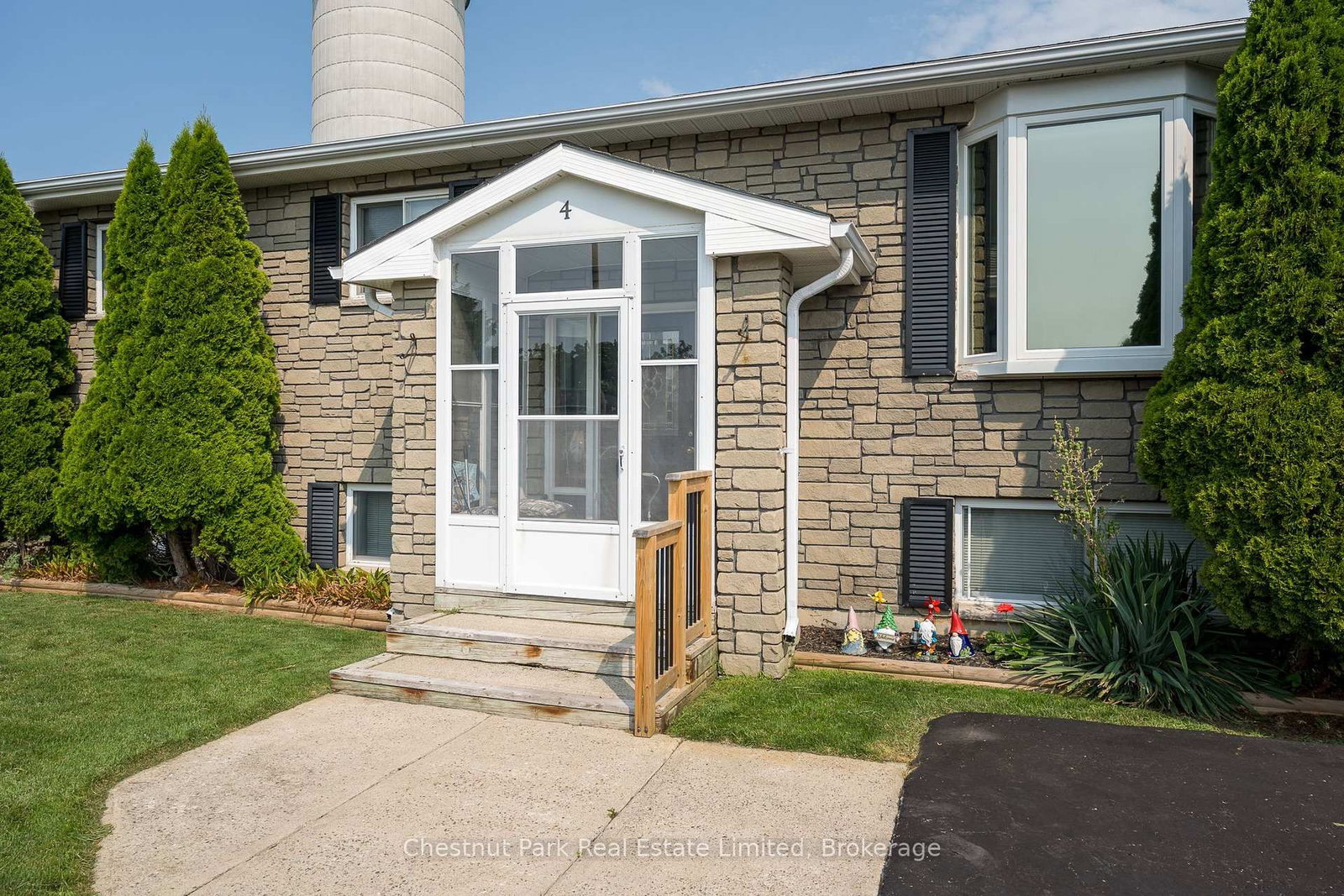 4 First Avenue • Prince Edward County, ON photo 5