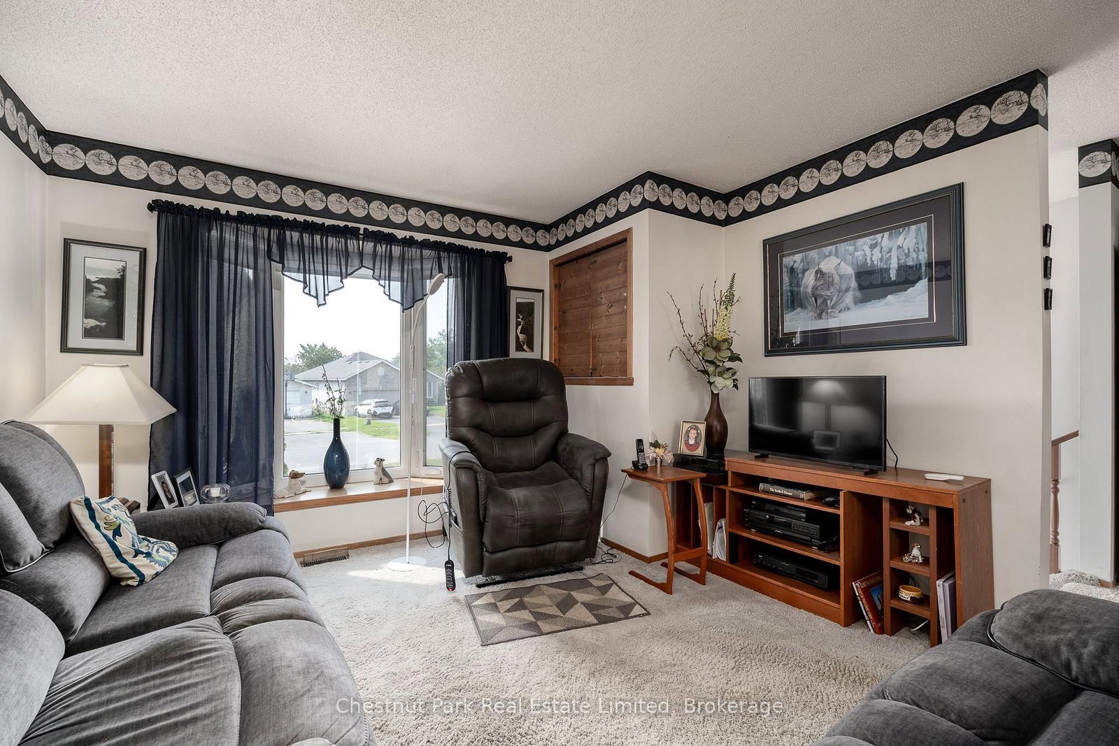 4 First Avenue • Prince Edward County, ON photo 9
