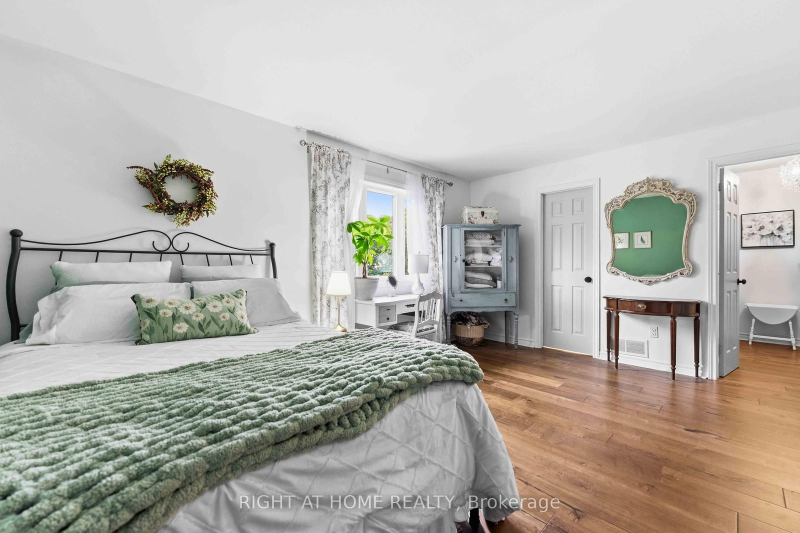 25 Waterton Crescent • Kanata, ON photo 27