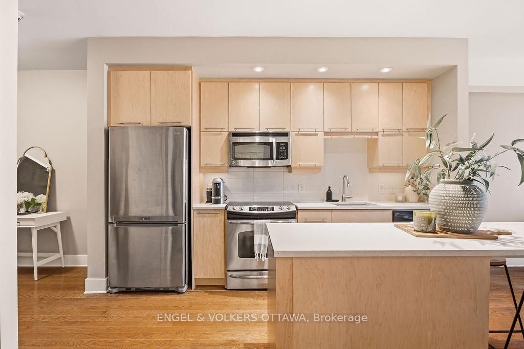 101 Richmond Road • #418 • Ottawa, ON photo 6