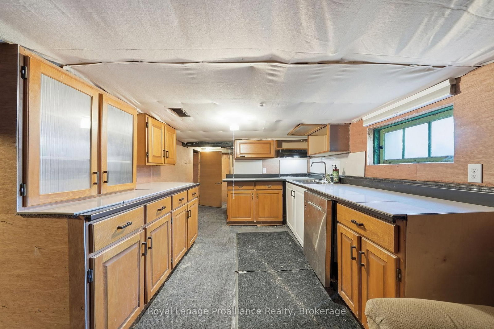252 Sidney Street • Quinte West, ON photo 28