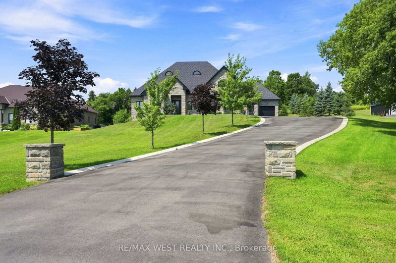 9450 Wellington Road 124